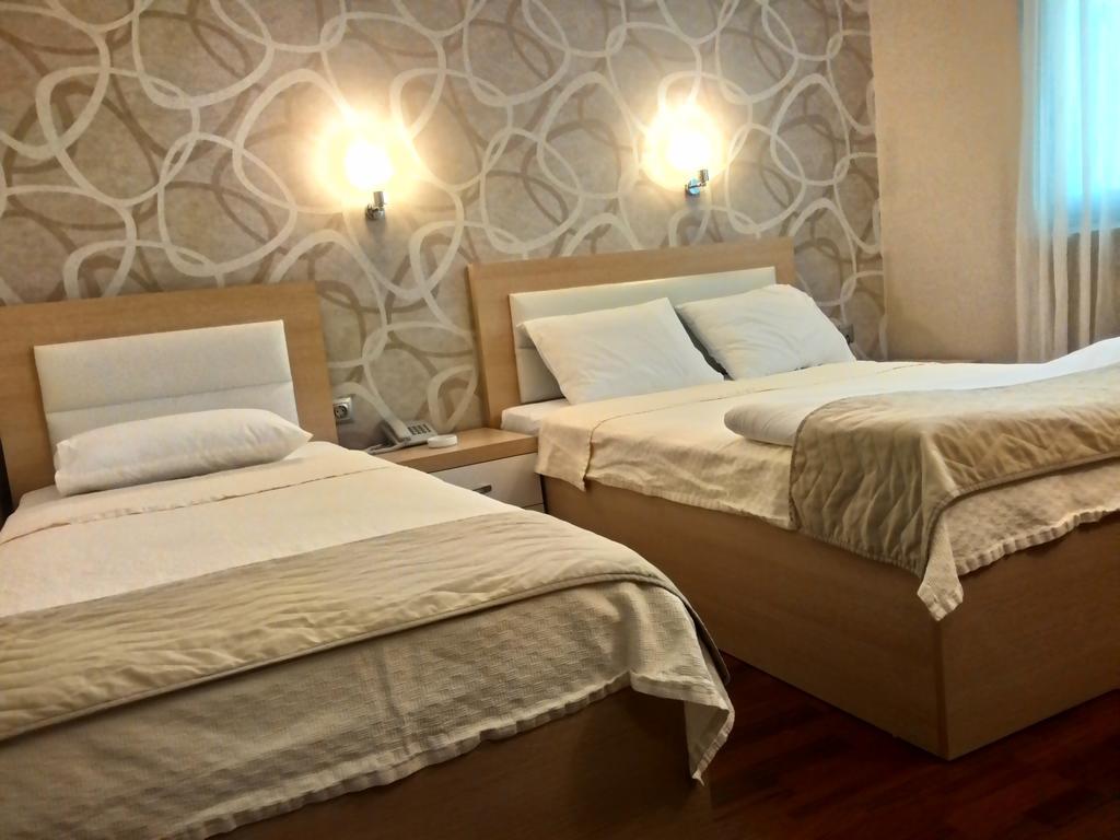 Guney Adana Otel Rum bild