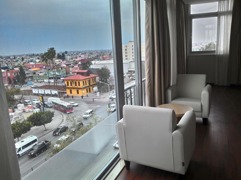 Guney Adana Otel Rum bild